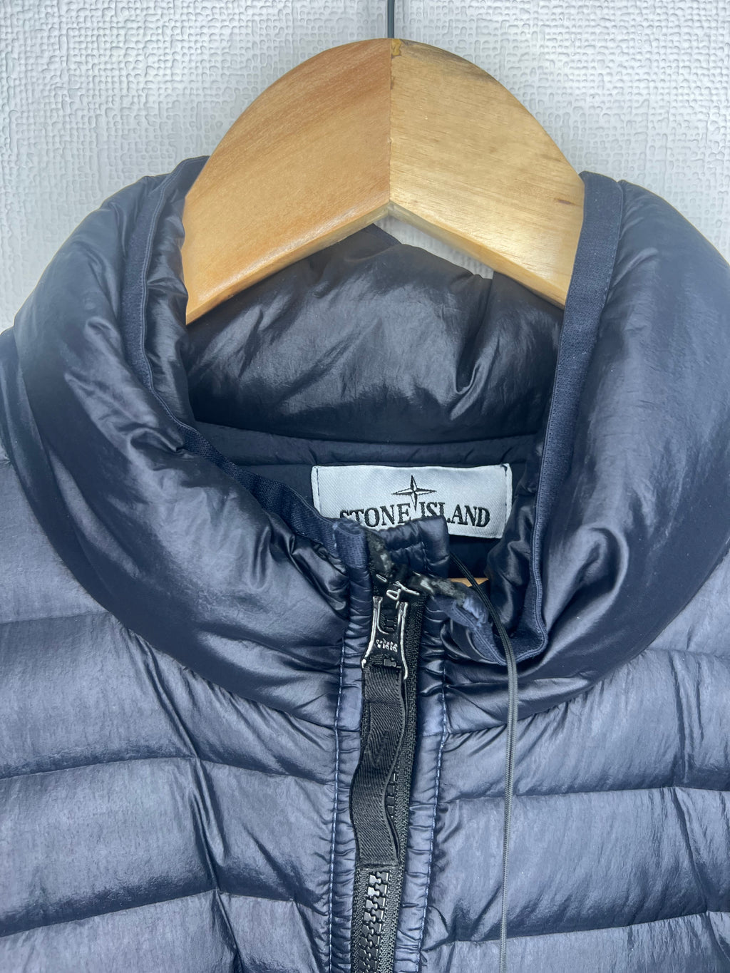 Stone Island Loom Woven Chambers R-Nylon Down TC
Packable