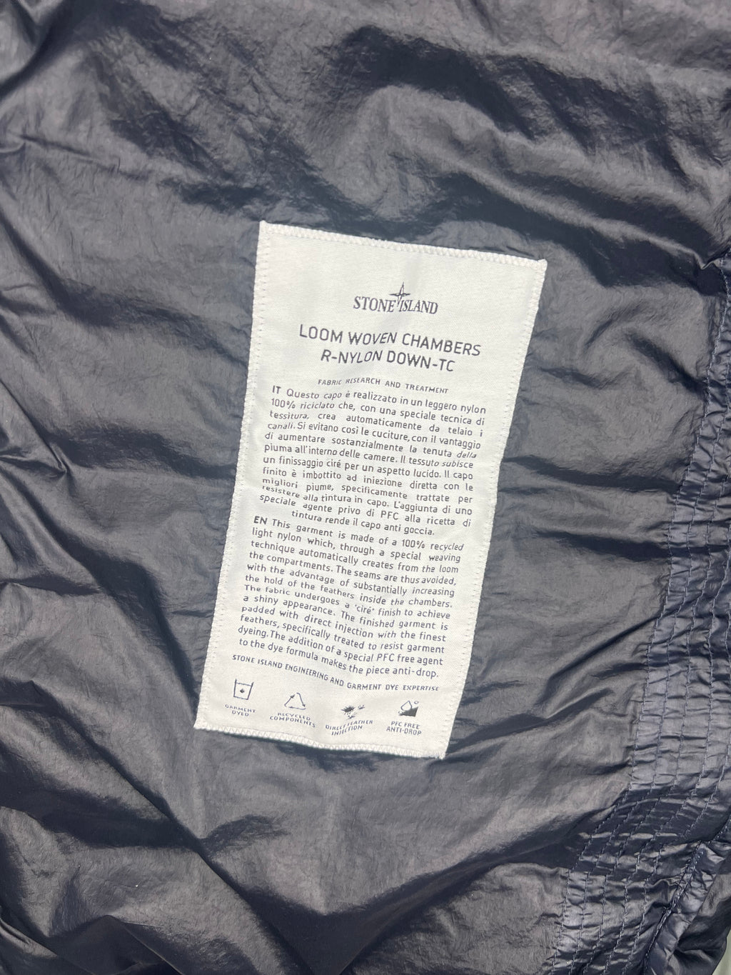 Stone Island Loom Woven Chambers R-Nylon Down TC
Packable