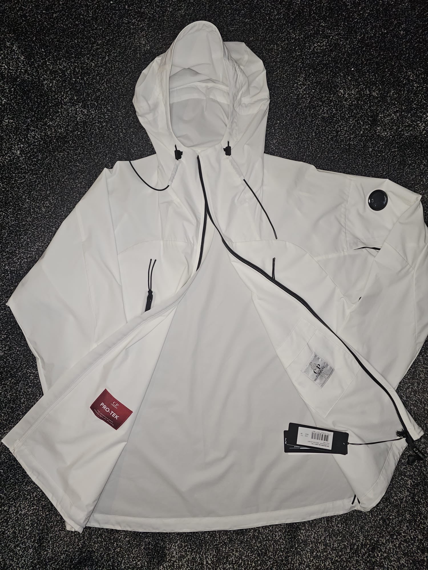 CP Company Lightweight Lens Hooded Pro-Tek