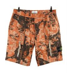 Stone Island Earth Mapping Camo cotton canvas 2 way trousers / shorts with PrimaLoft insulation technology.