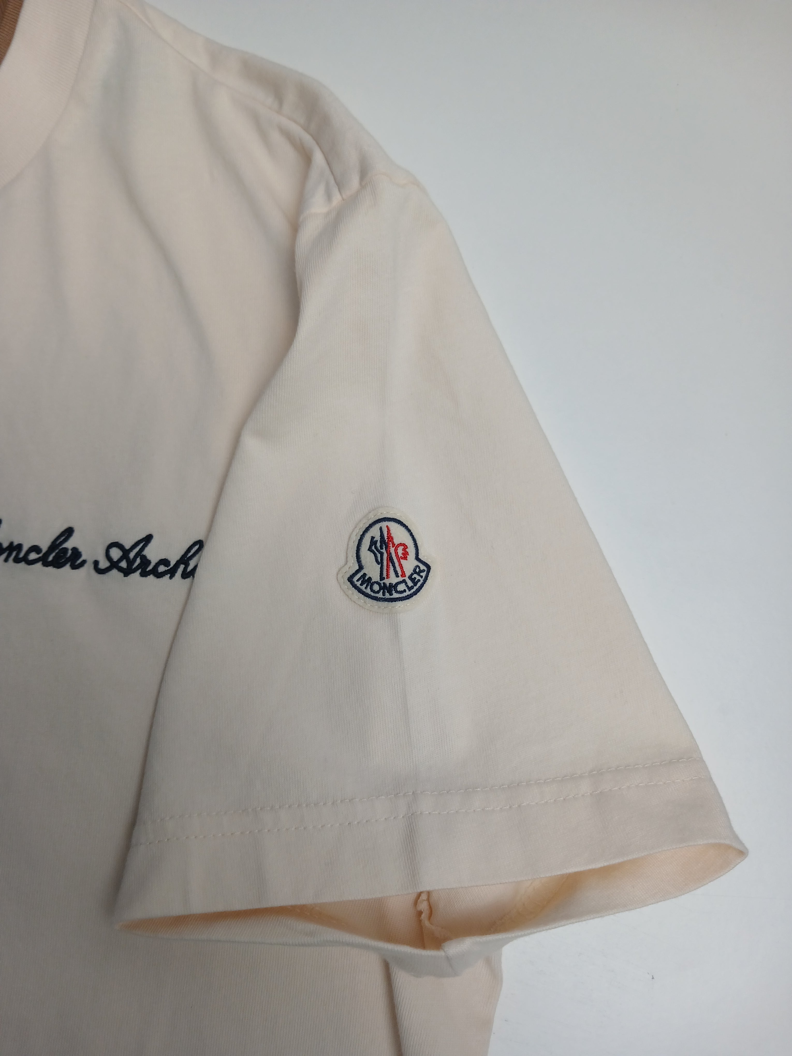 SS26
Moncler Embroidered Logo Cotton T Shirt