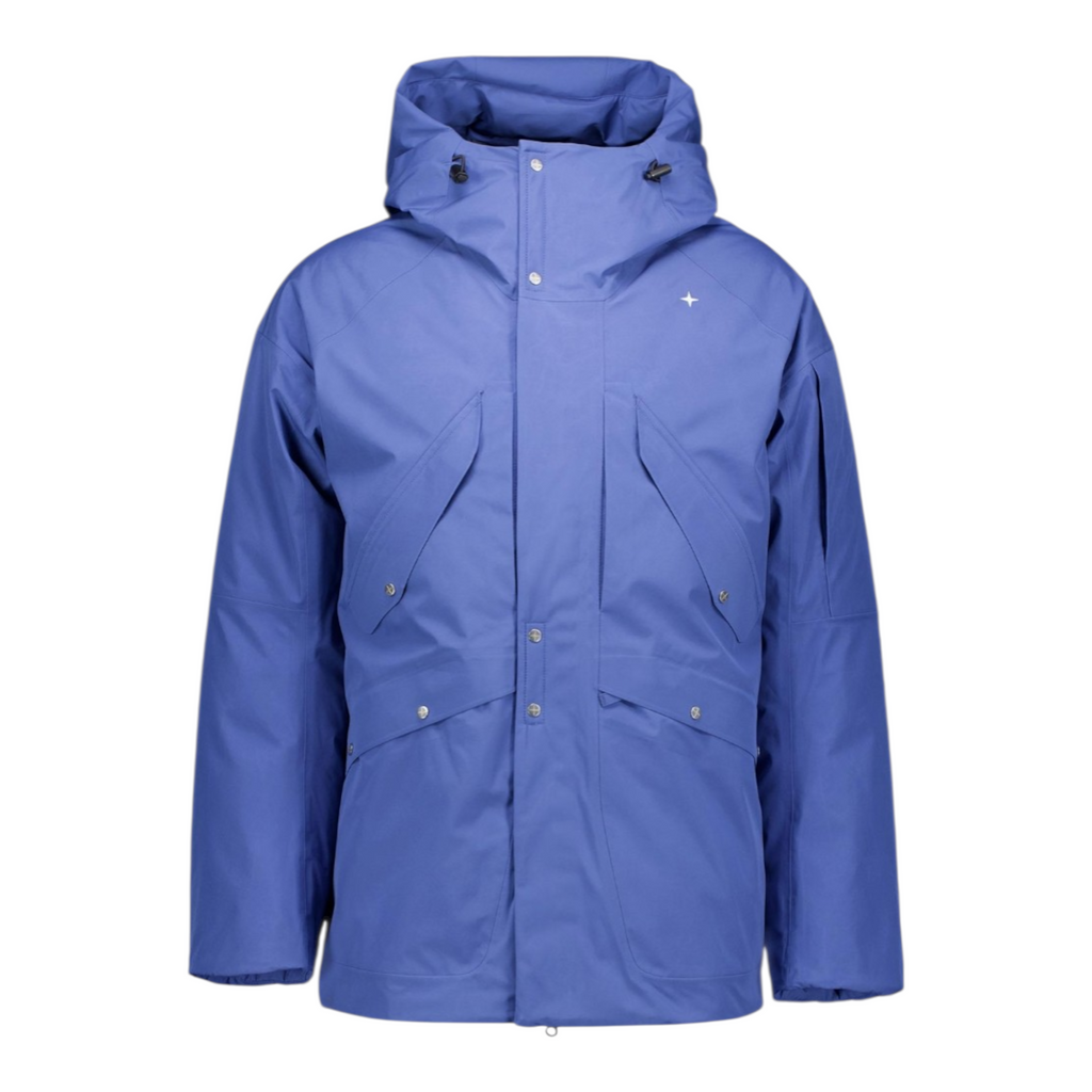 Stone Island Stellina 
3L Gore-tex Made With Re-Cycled Bionice Polyester Face - Down Jacket.